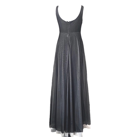 ALEXIA ADMOR THE BLACK AND WHITE TULLE BALL GOWN - Picture 14 of 16